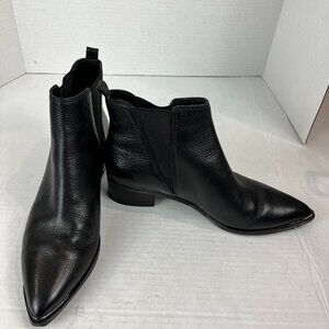 Women's Black Marc Fisher Block heel Pointed toe Chelsea Boot Size 7.5